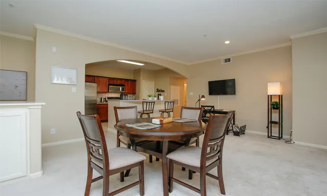 $249,900 | 6607 Lake Woodlands Drive, Unit 223, The Woodlands, TX 77382