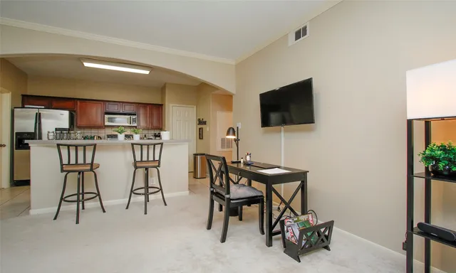 $249,900 | 6607 Lake Woodlands Drive, Unit 223, The Woodlands, TX 77382
