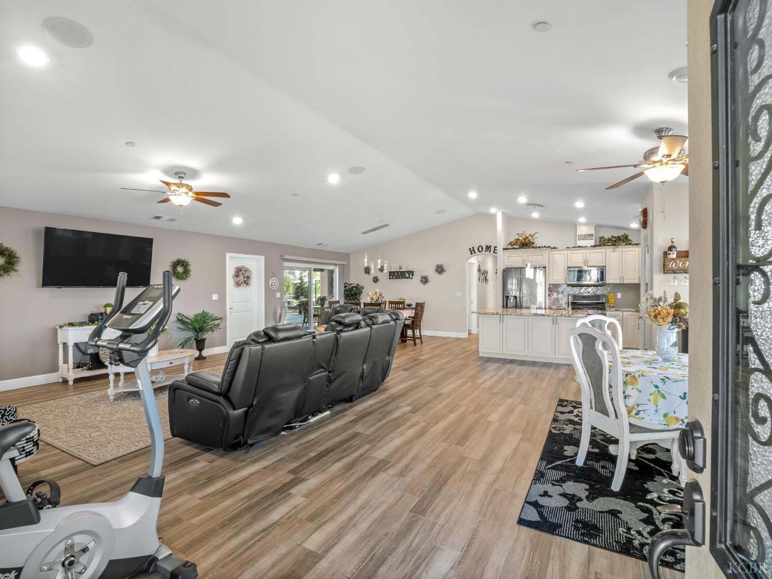 17324 Bonita Road Madera, CA 93636 - Photo 15 of 78 Gallery Image 15