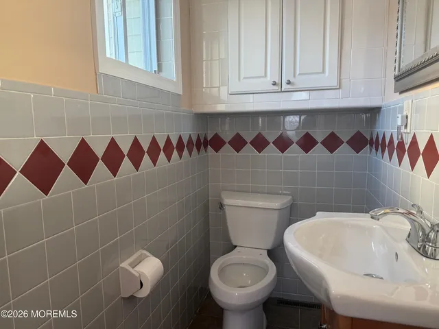 $2,750 | 502 McCabe Avenue, Unit FRONT, Bradley Beach, NJ 07720