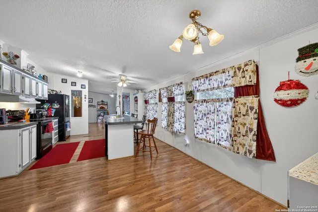 $195,000 | 350 Parkfield, Pleasanton, TX 78064