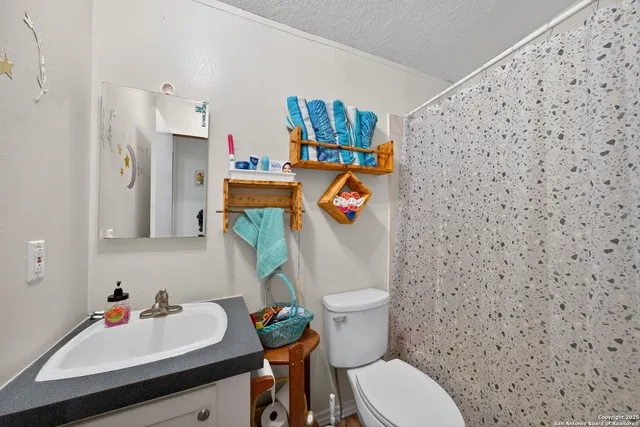 $195,000 | 350 Parkfield, Pleasanton, TX 78064