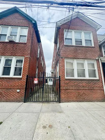 $1,200,000 | 88-16 85th Street | Woodhaven