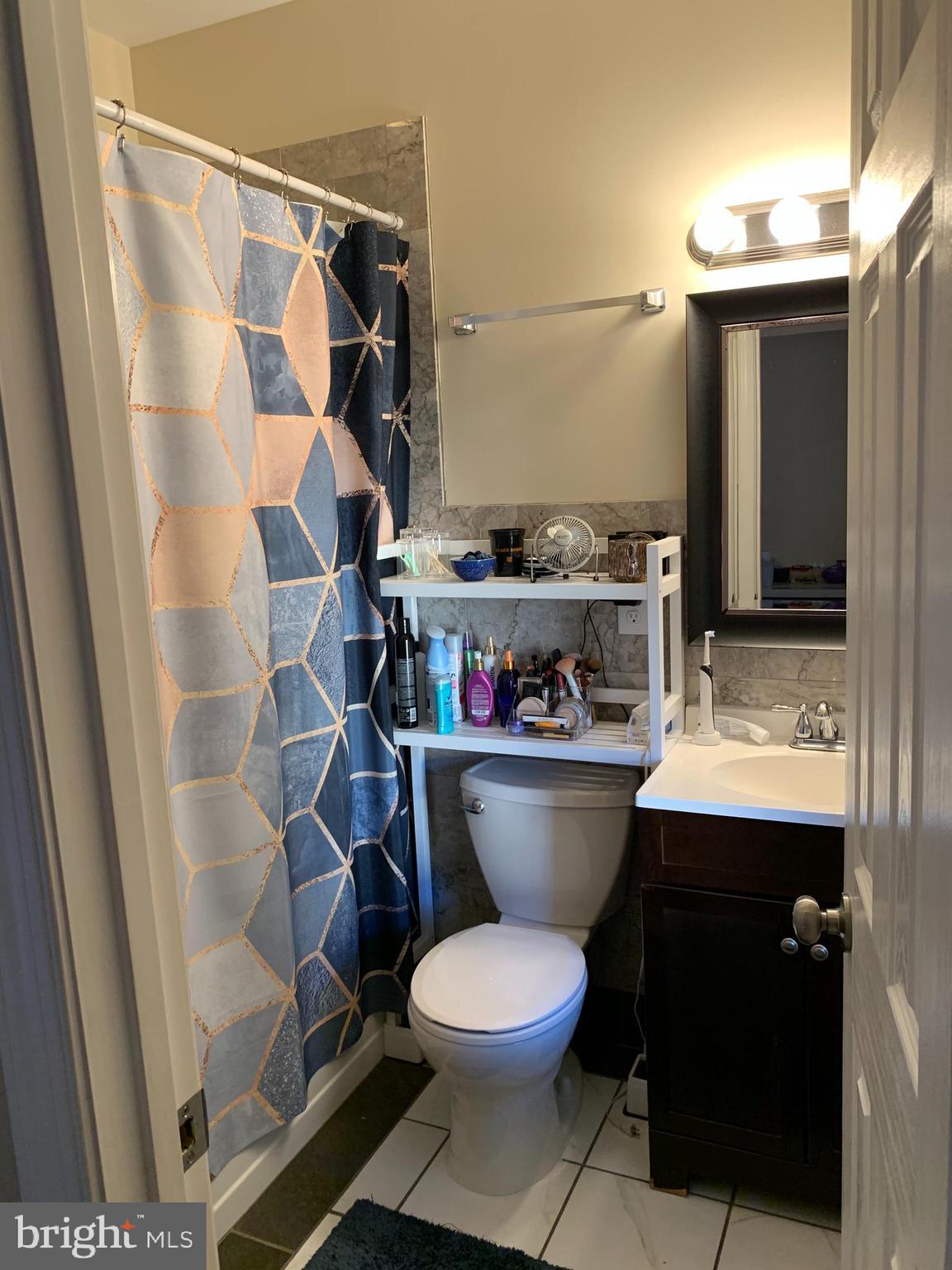 9121 Center Street, Unit C Manassas, VA 20110 - Photo 15 of 26 Secondary bath