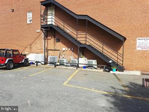9121 Center Street, Unit C Manassas, VA 20110 - Photo 19 of 26 Building exterior