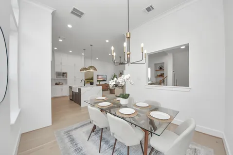 $560,000 | 925 Fisher Street, Unit C, Houston, TX 77018