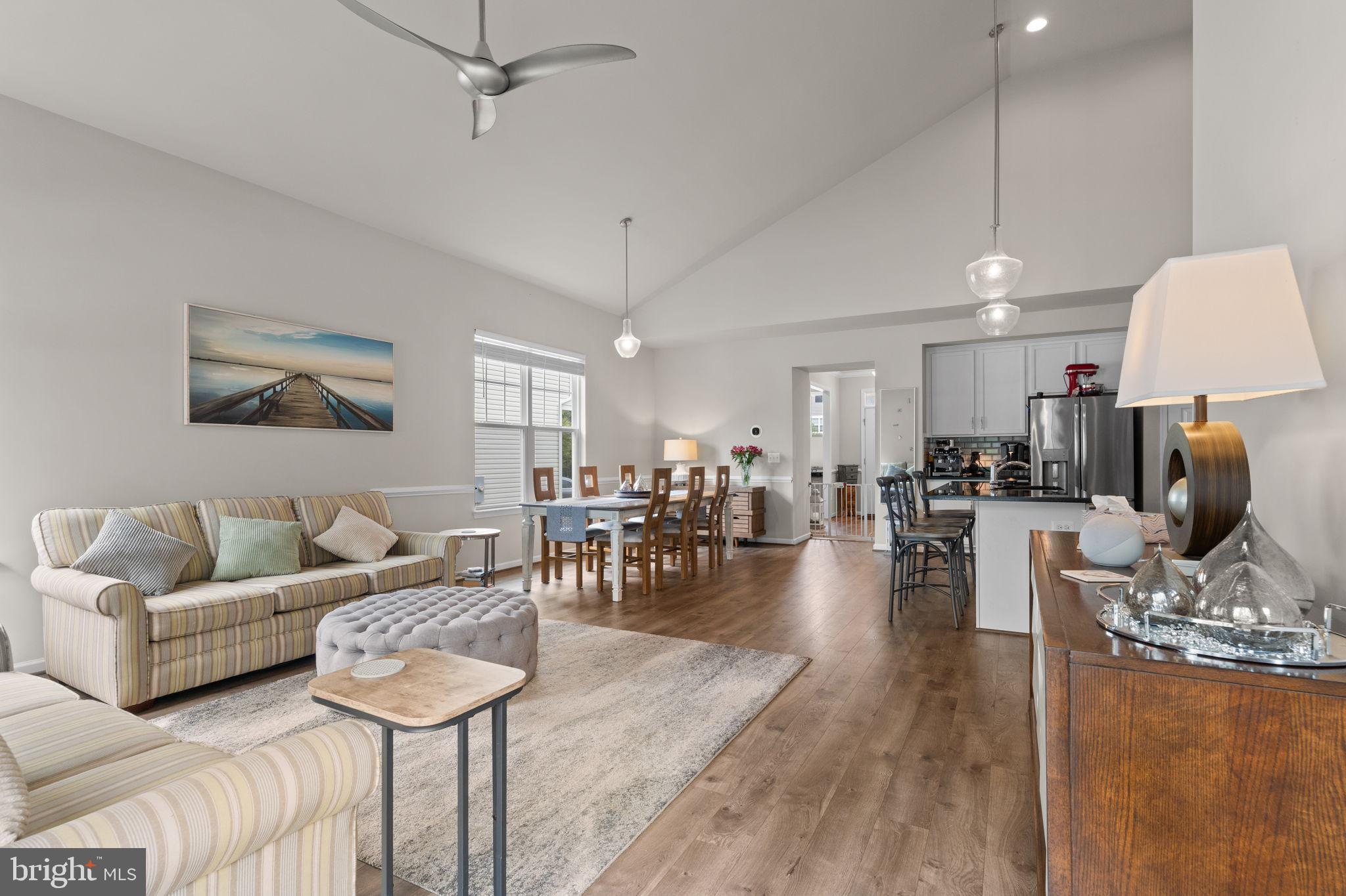 12203 Aster Road Bristow, VA 20136 - Photo 14 of 55 Spacious living area with modern elegance.