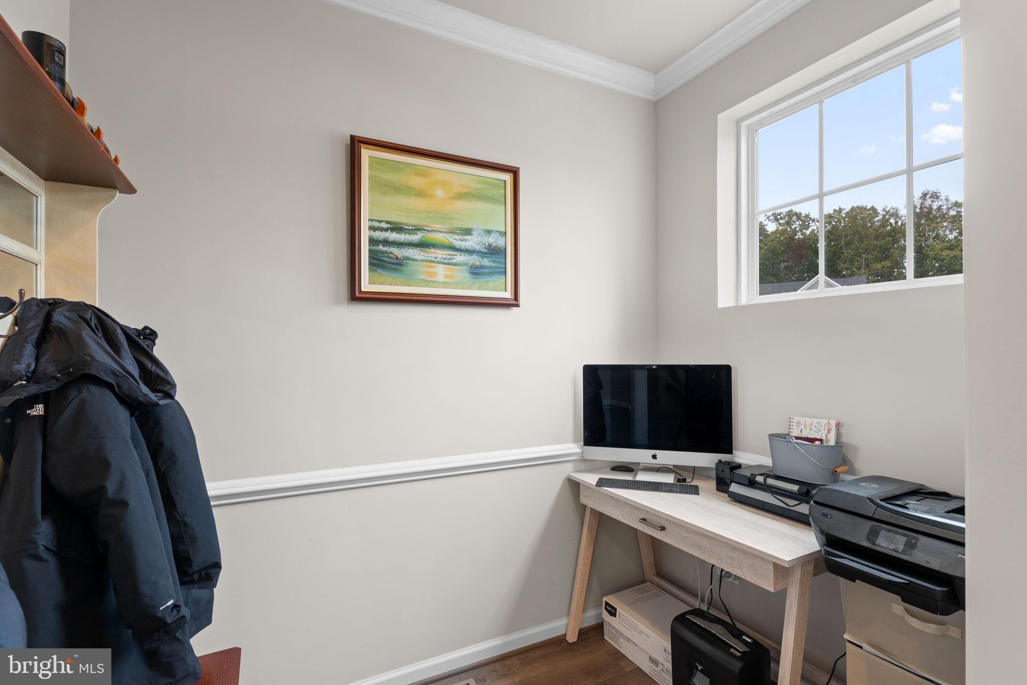 12203 Aster Road Bristow, VA 20136 - Photo 17 of 55 Cozy workspace with natural light.