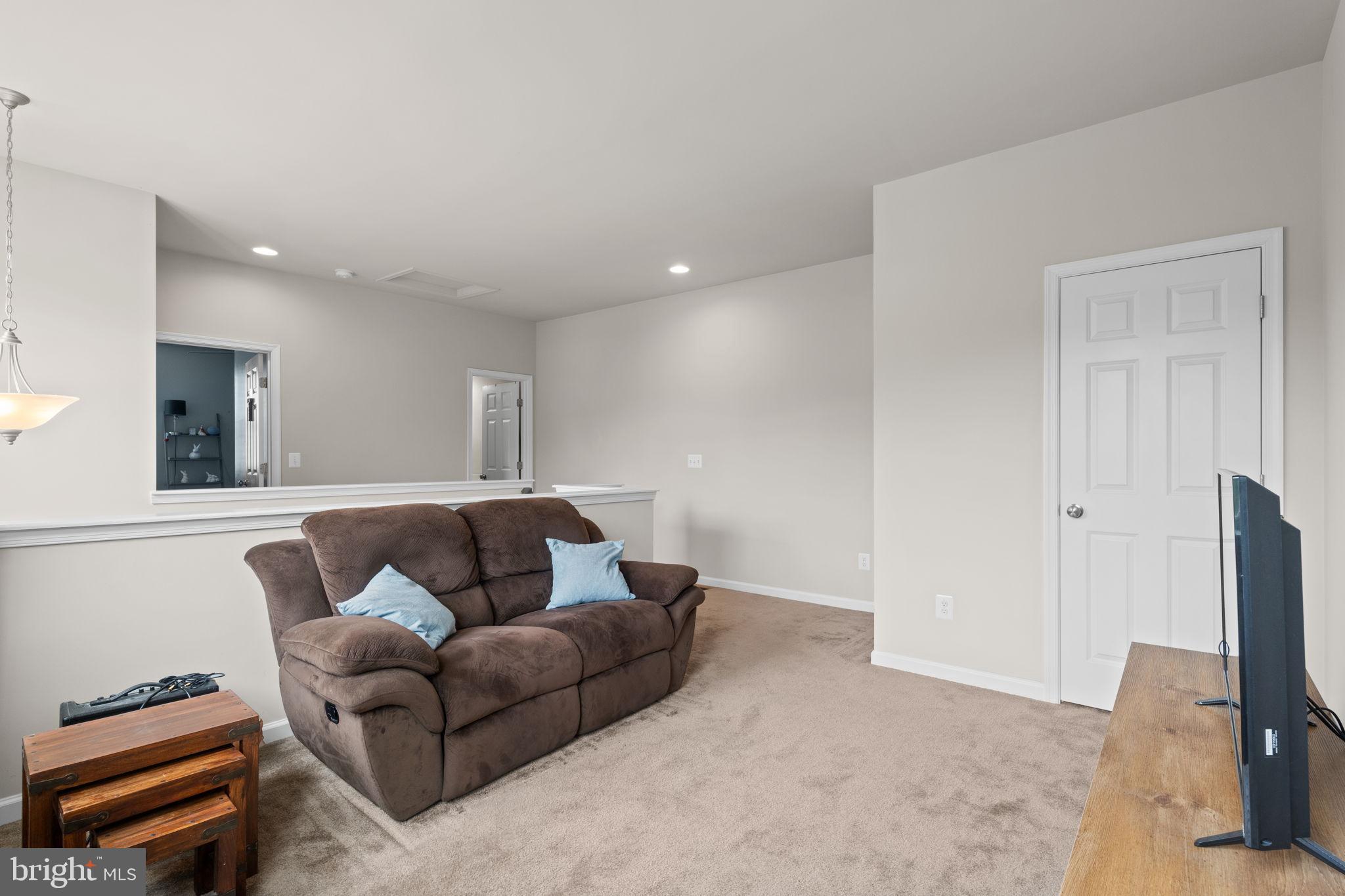 12203 Aster Road Bristow, VA 20136 - Photo 32 of 55 Upstairs loft