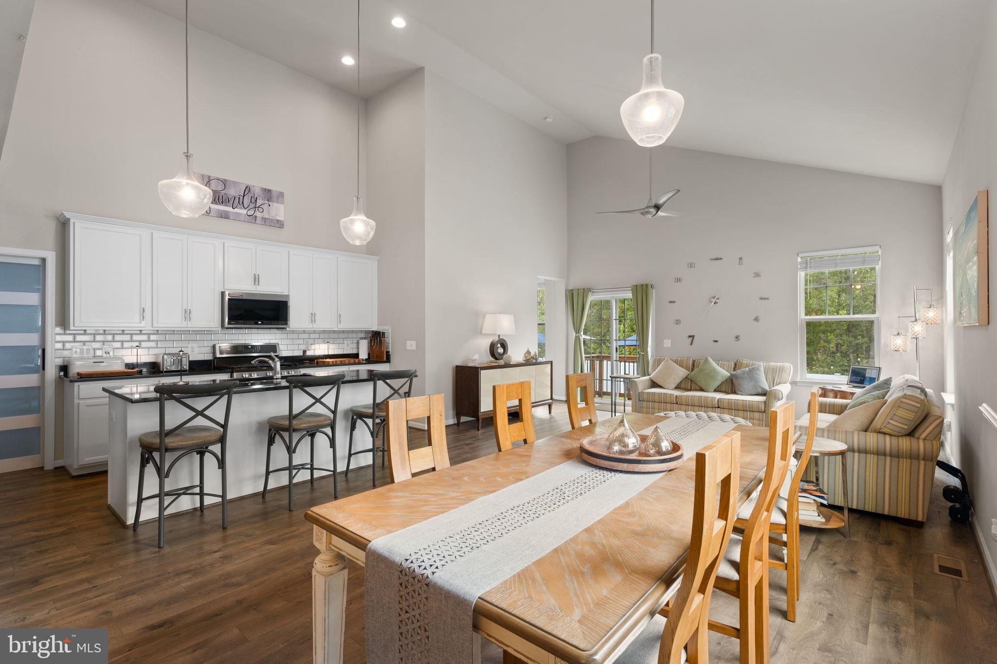 12203 Aster Road Bristow, VA 20136 - Photo 8 of 55