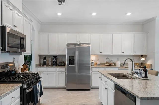 $6,500 | 6523 Clairborne Lane, Bradenton, FL 34211