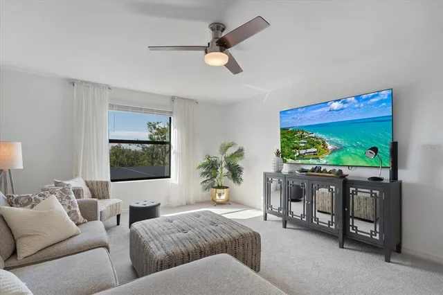 $6,500 | 6523 Clairborne Lane, Bradenton, FL 34211