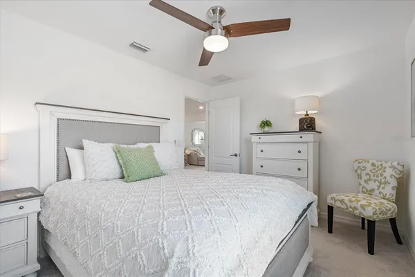 $6,500 | 6523 Clairborne Lane, Bradenton, FL 34211