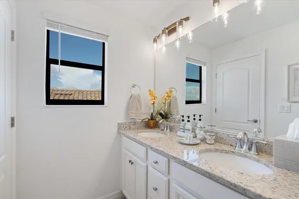 $6,500 | 6523 Clairborne Lane, Bradenton, FL 34211