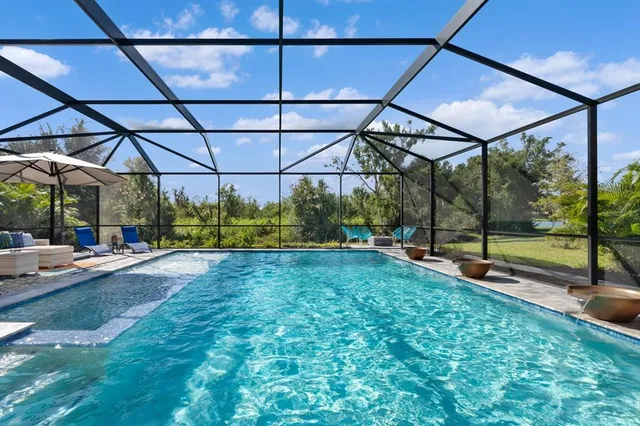 $6,500 | 6523 Clairborne Lane, Bradenton, FL 34211