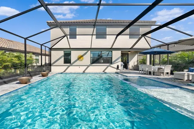 $6,500 | 6523 Clairborne Lane, Bradenton, FL 34211