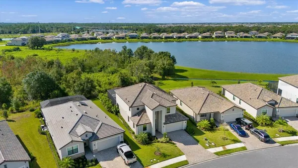 $6,500 | 6523 Clairborne Lane, Bradenton, FL 34211