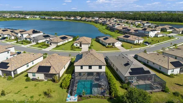 $6,500 | 6523 Clairborne Lane, Bradenton, FL 34211