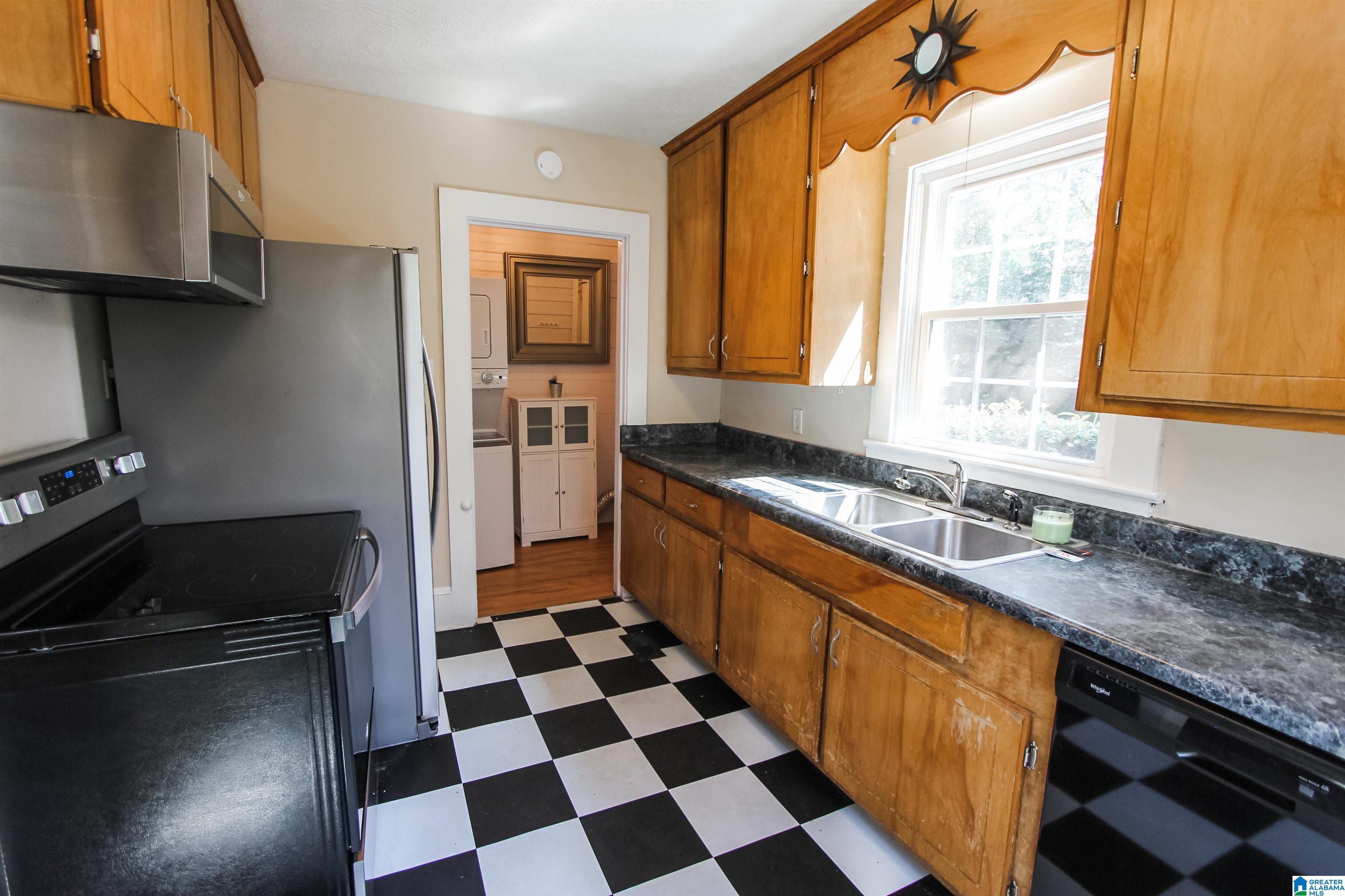 409 East 5th Street Anniston, AL 36207 - Photo 16 of 63