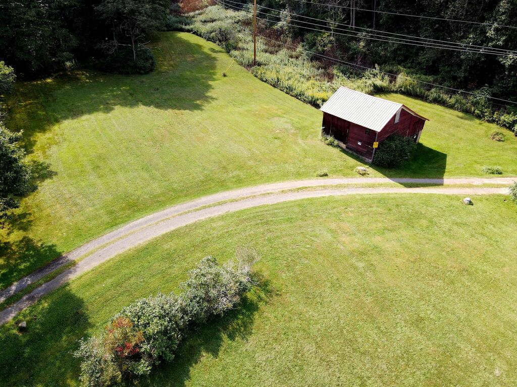 228 Rod And Gun Club Road Davidsville, PA 15928 - Photo 19 of 41 Gallery Image 19