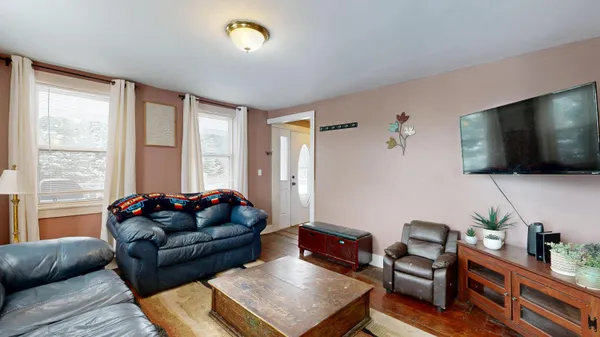 $229,000 | 3950 West River Road, Sidney, ME 04330