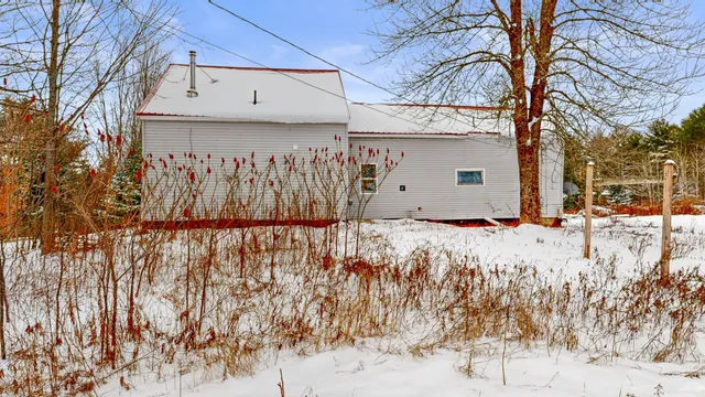 $247,000 | 3950 West River Road, Sidney, ME 04330