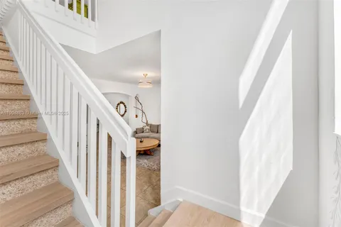 $1,050,000 | 17080 Southwest 92nd Court, Palmetto Bay, FL 33157