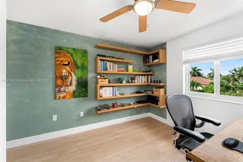 $1,050,000 | 17080 Southwest 92nd Court, Palmetto Bay, FL 33157