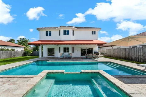 $1,050,000 | 17080 Southwest 92nd Court, Palmetto Bay, FL 33157