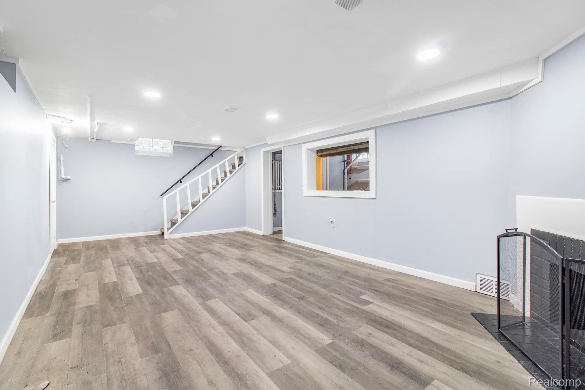 371 Moross Road Grosse Pointe, MI 48236 - Photo 22 of 31 Gallery Image 22