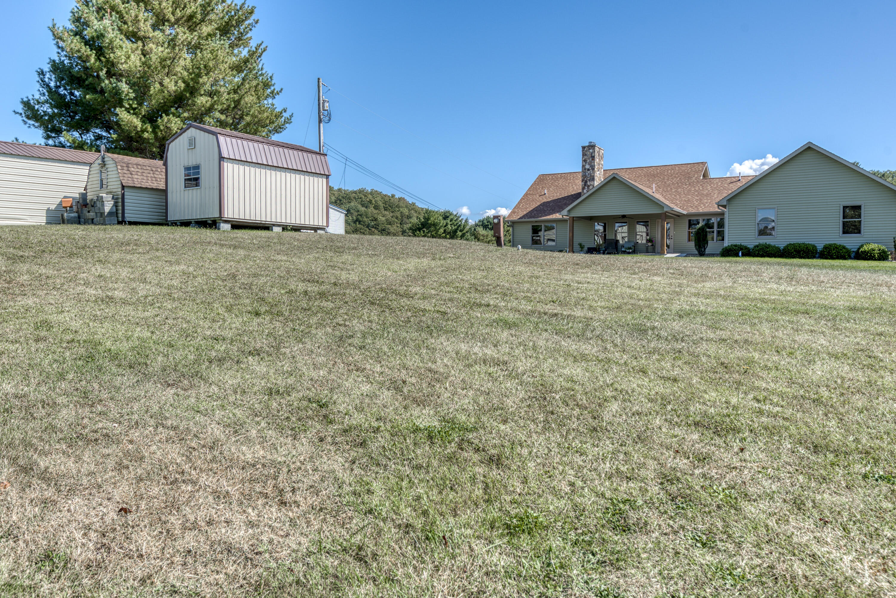 18615 Cleveland Road Abingdon, VA 24211 - Photo 9 of 56 18615-Cleveland-Rd-Abingdon-VA Matt-Smit