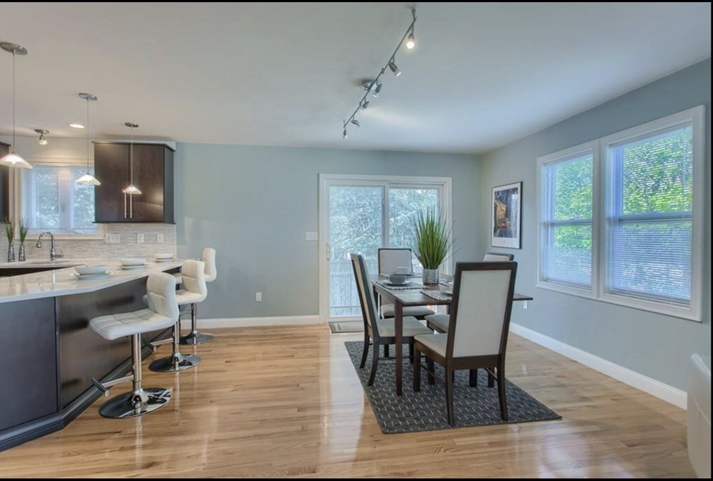 13 Cottage Street, Unit 1 Wakefield, MA 01880 - Photo 8 of 17