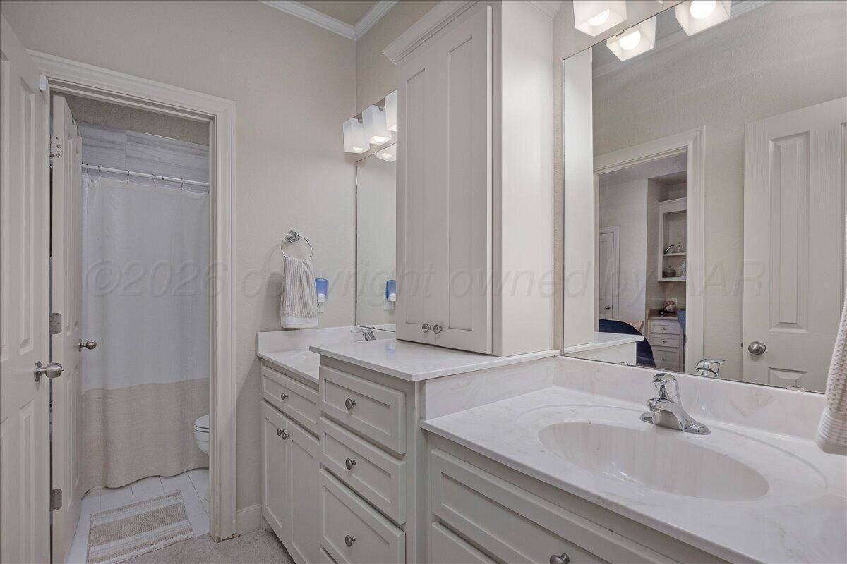 2806 River Birch Place Amarillo, TX 79124 - Photo 29 of 37 29-Bathroom 2 view 2