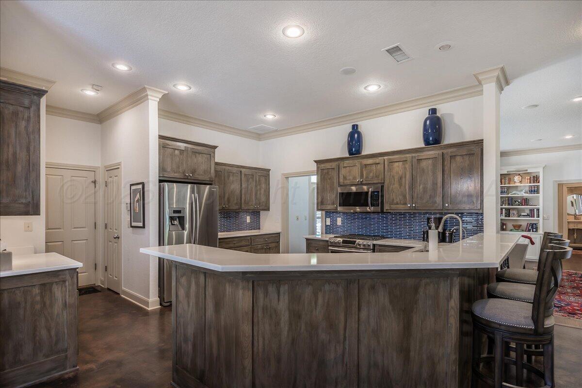 2806 River Birch Place Amarillo, TX 79124 - Photo 10 of 37 10-Kitchen