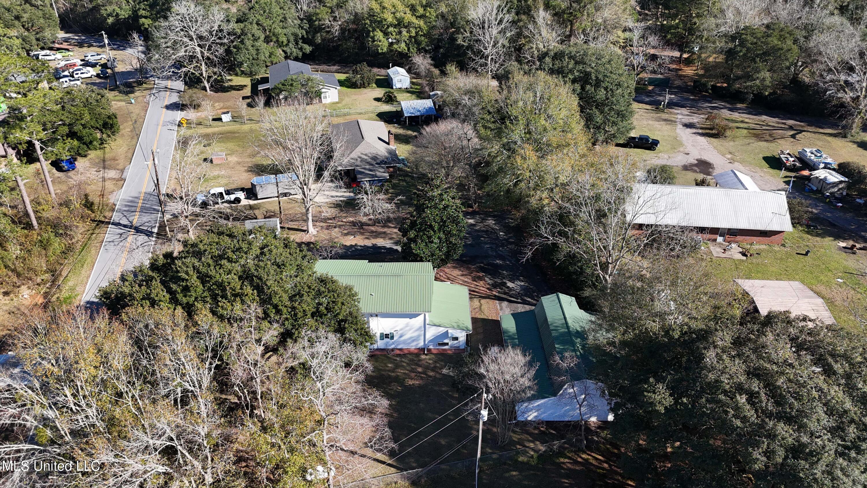 14120 Big John Road Biloxi, MS 39532 - Photo 36 of 38 036