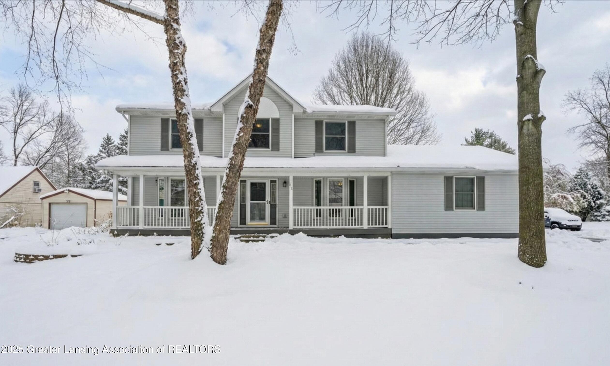 816 Creyts Road Dimondale, MI 48821 - Photo 1 of 49 Creyts - Front