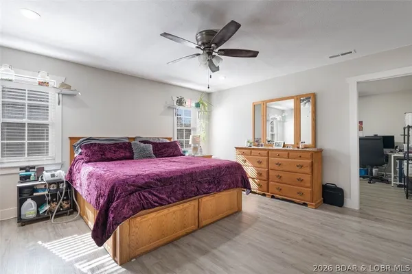 $475,500 | 406 South Godfrey Avenue, Eldon, MO 65026