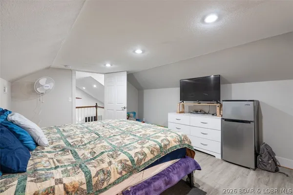 $475,500 | 406 South Godfrey Avenue, Eldon, MO 65026