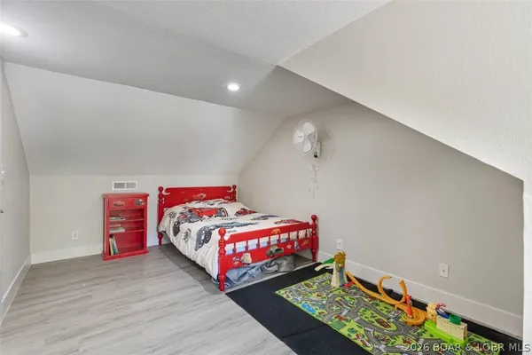 $475,500 | 406 South Godfrey Avenue, Eldon, MO 65026