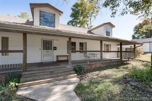 $475,500 | 406 South Godfrey Avenue, Eldon, MO 65026