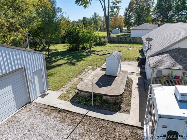 $475,500 | 406 South Godfrey Avenue, Eldon, MO 65026