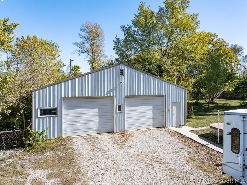 406 South Godfrey Avenue Eldon, MO 65026 - Photo 57 of 66 Metal building.