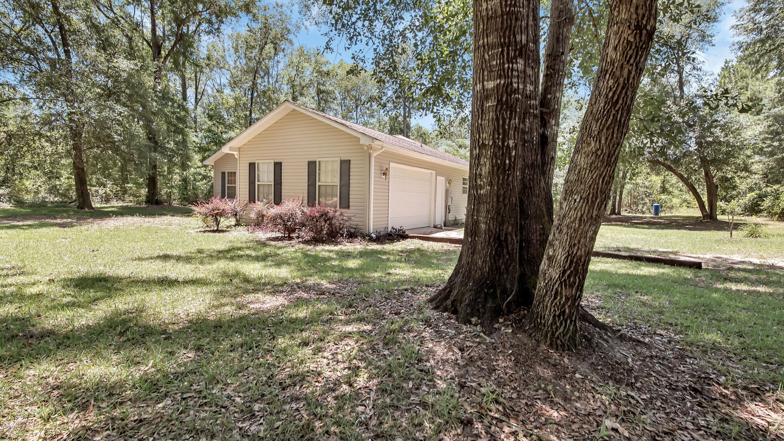 2740 Owens Community Road Vernon, FL 32462 - Photo 3 of 22 Gallery Image 3