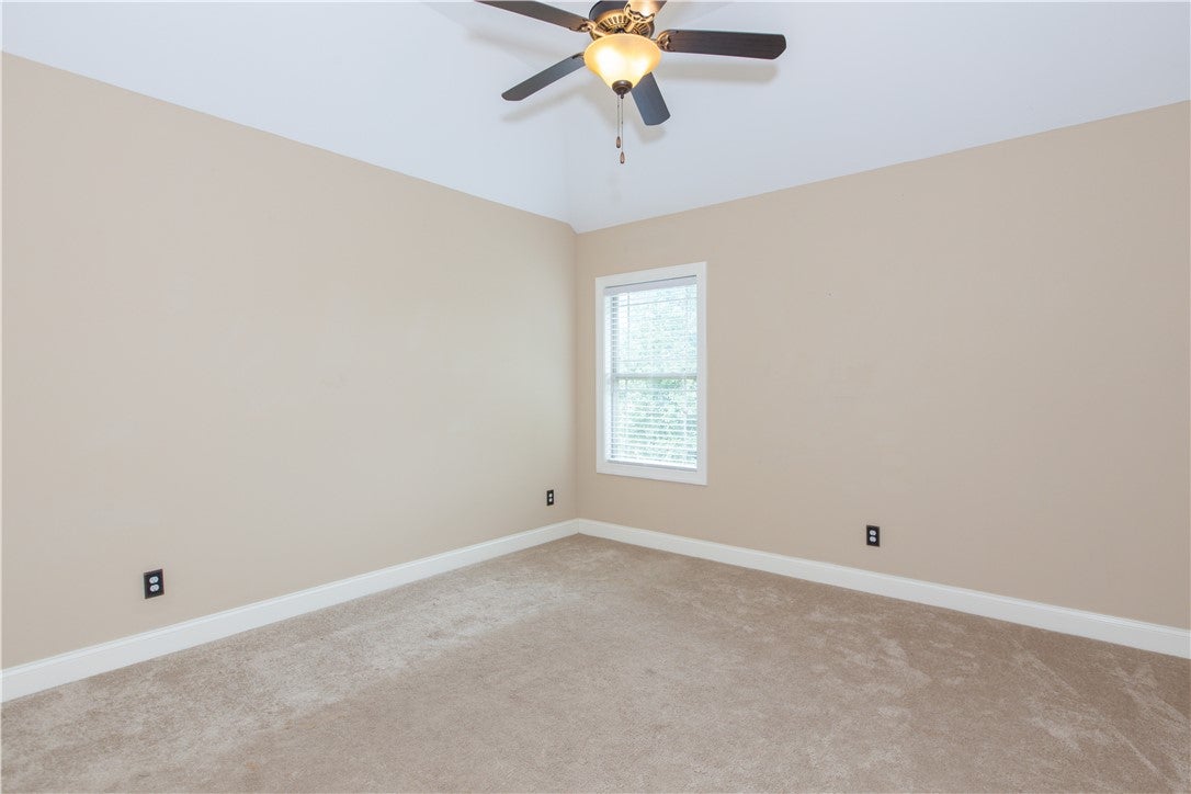 709 Cotswold Way Auburn, AL 36832 - Photo 21 of 37 Gallery Image 21