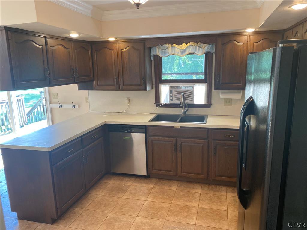 3155 Apples Church Road Bethlehem, PA 18015 - Photo 10 of 29 Gallery Image 10