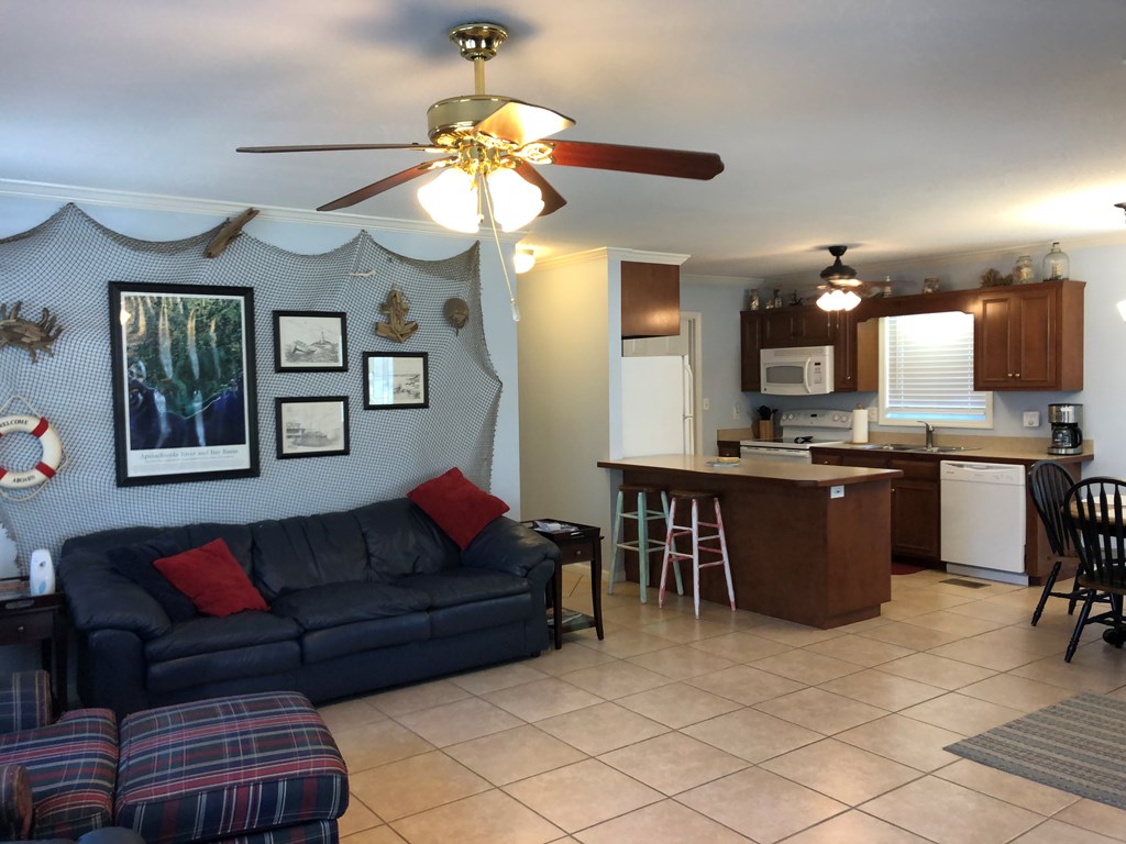 604 4th Street West Carrabelle, FL 32322 - Photo 12 of 35