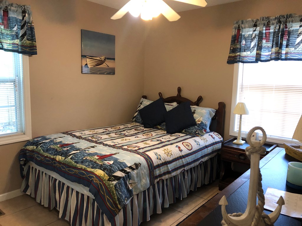 604 4th Street West Carrabelle, FL 32322 - Photo 22 of 35