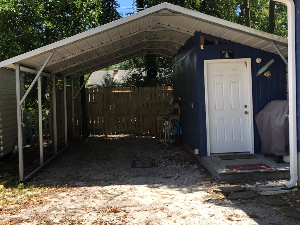 604 4th Street West Carrabelle, FL 32322 - Photo 26 of 35