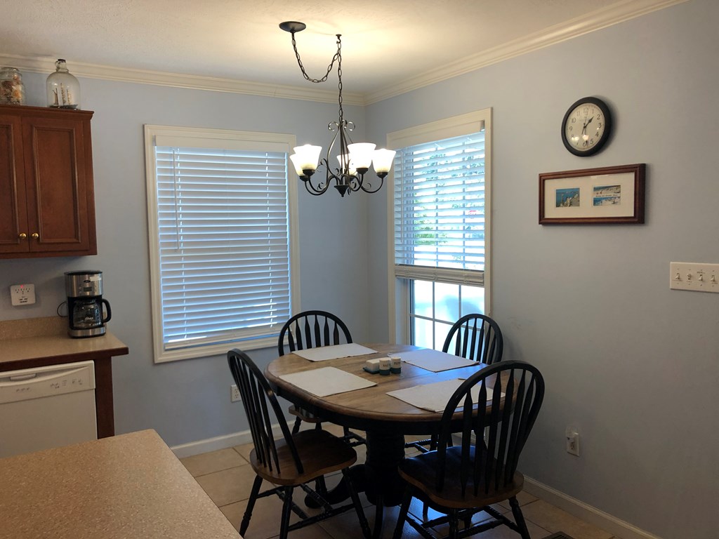 604 4th Street West Carrabelle, FL 32322 - Photo 9 of 35