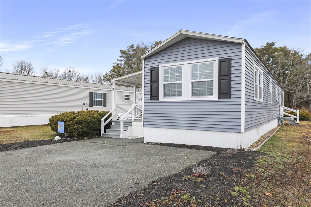 8 Madeline Street Wareham, MA 02538 - Photo 3 of 28